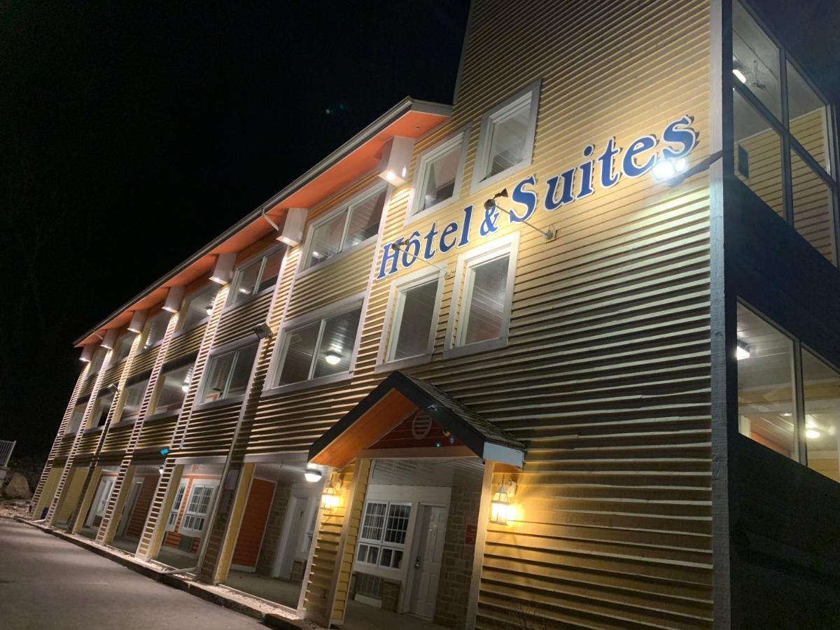 Hotel And Suites Les Laurentides Saint-Sauveur Exterior foto
