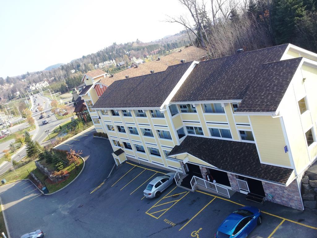 Hotel And Suites Les Laurentides Saint-Sauveur Exterior foto